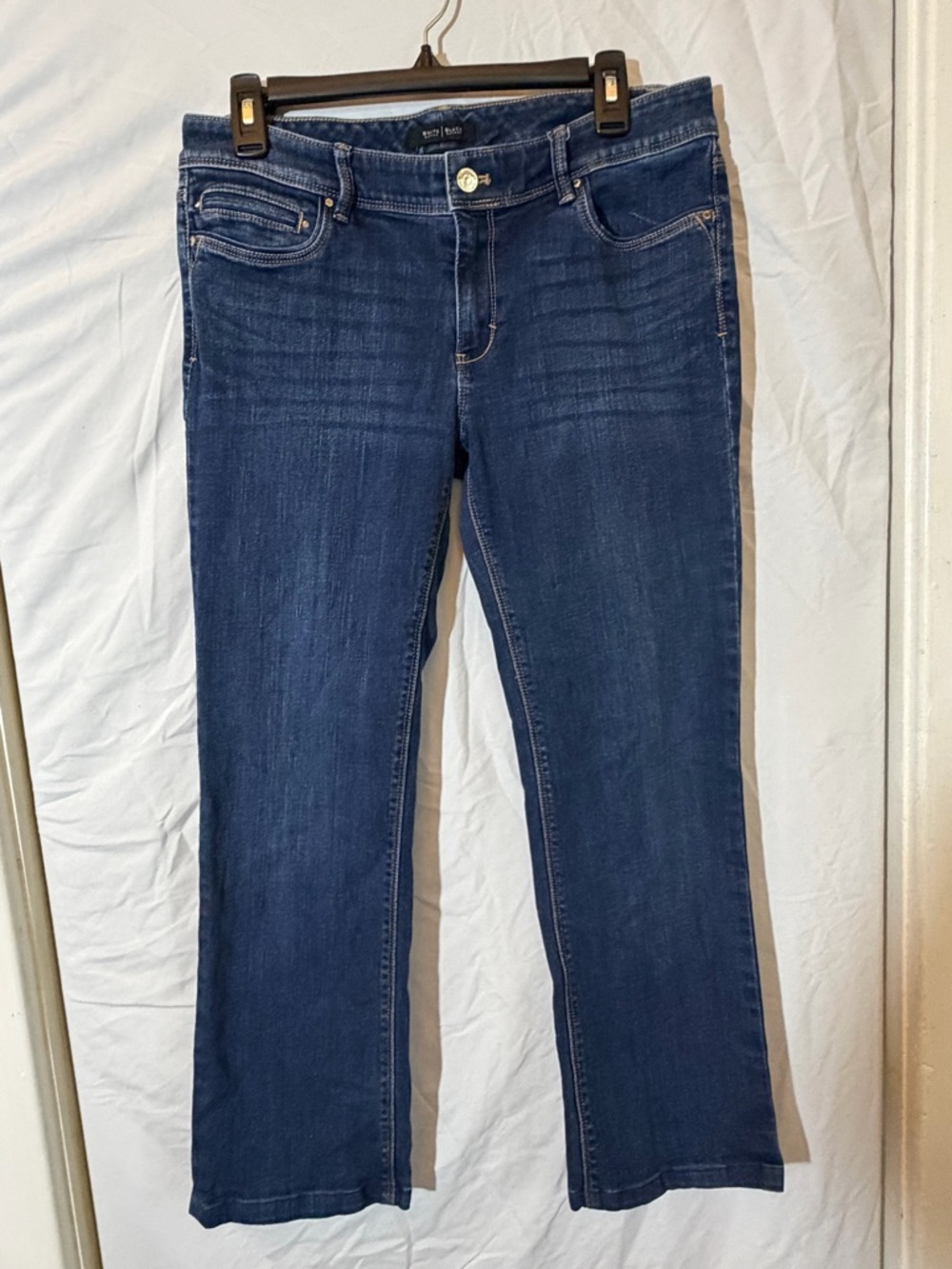 Sz 8S White House Black Market Bootcut Blue Jeans